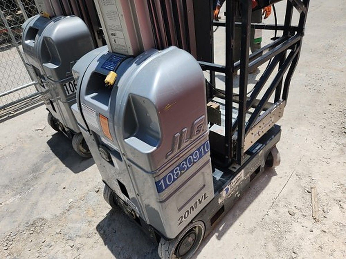 JLG 20MVL photo 7