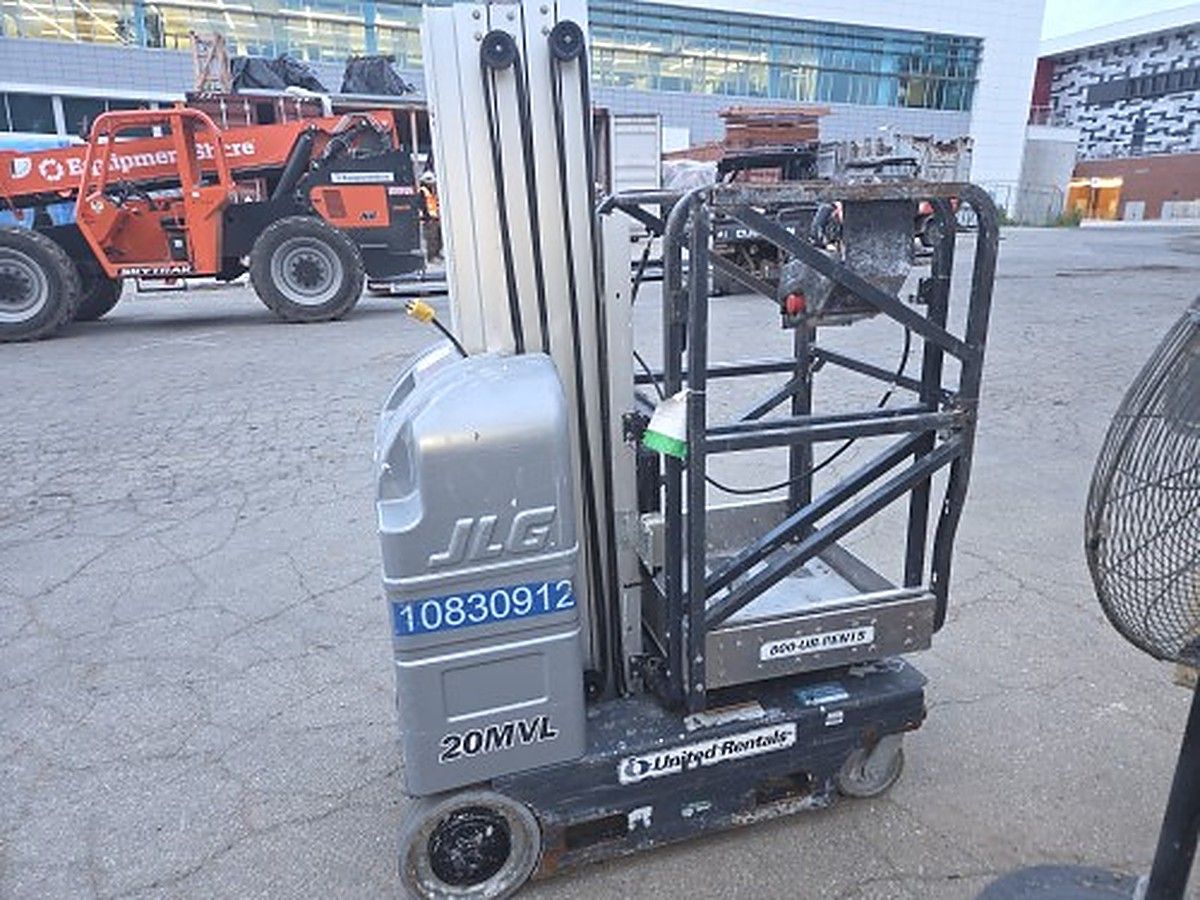 JLG 20MVL photo 3