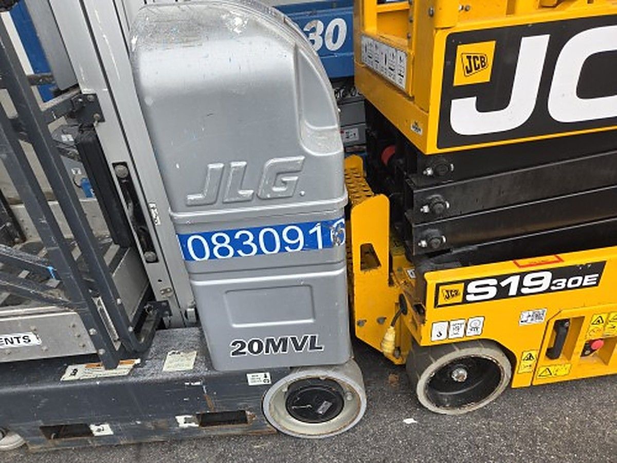 JLG 20MVL photo 4