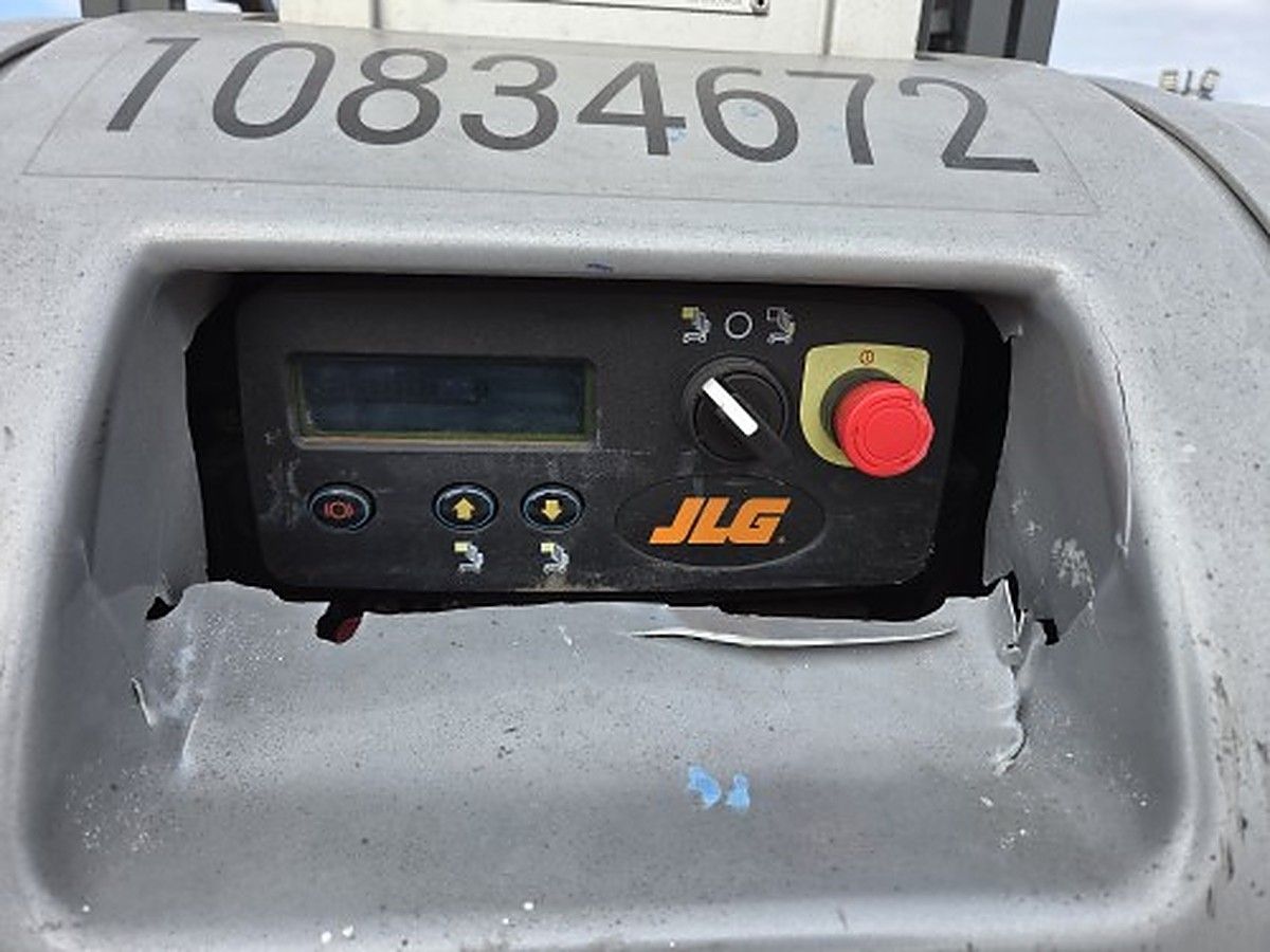 JLG 20MVL photo 2