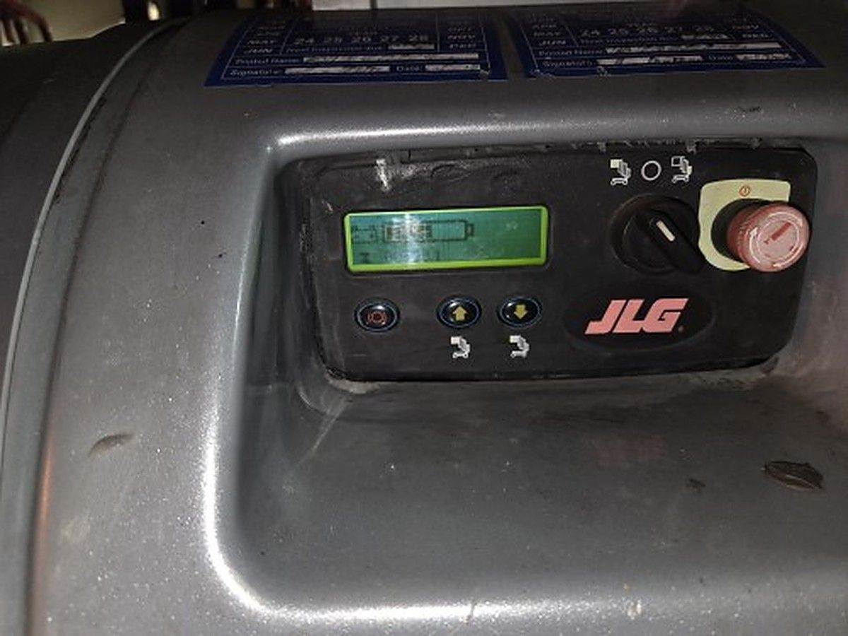 JLG 20MVL photo 5