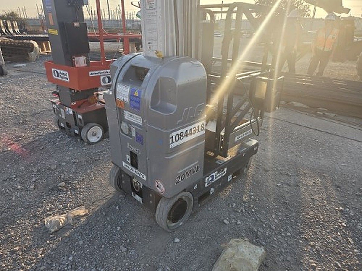 JLG 20MVL photo 3
