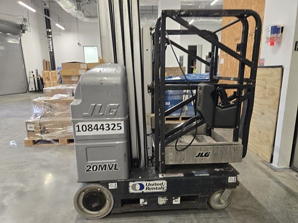 JLG 20MVL photo 8