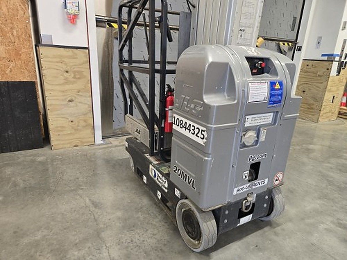 JLG 20MVL photo 10