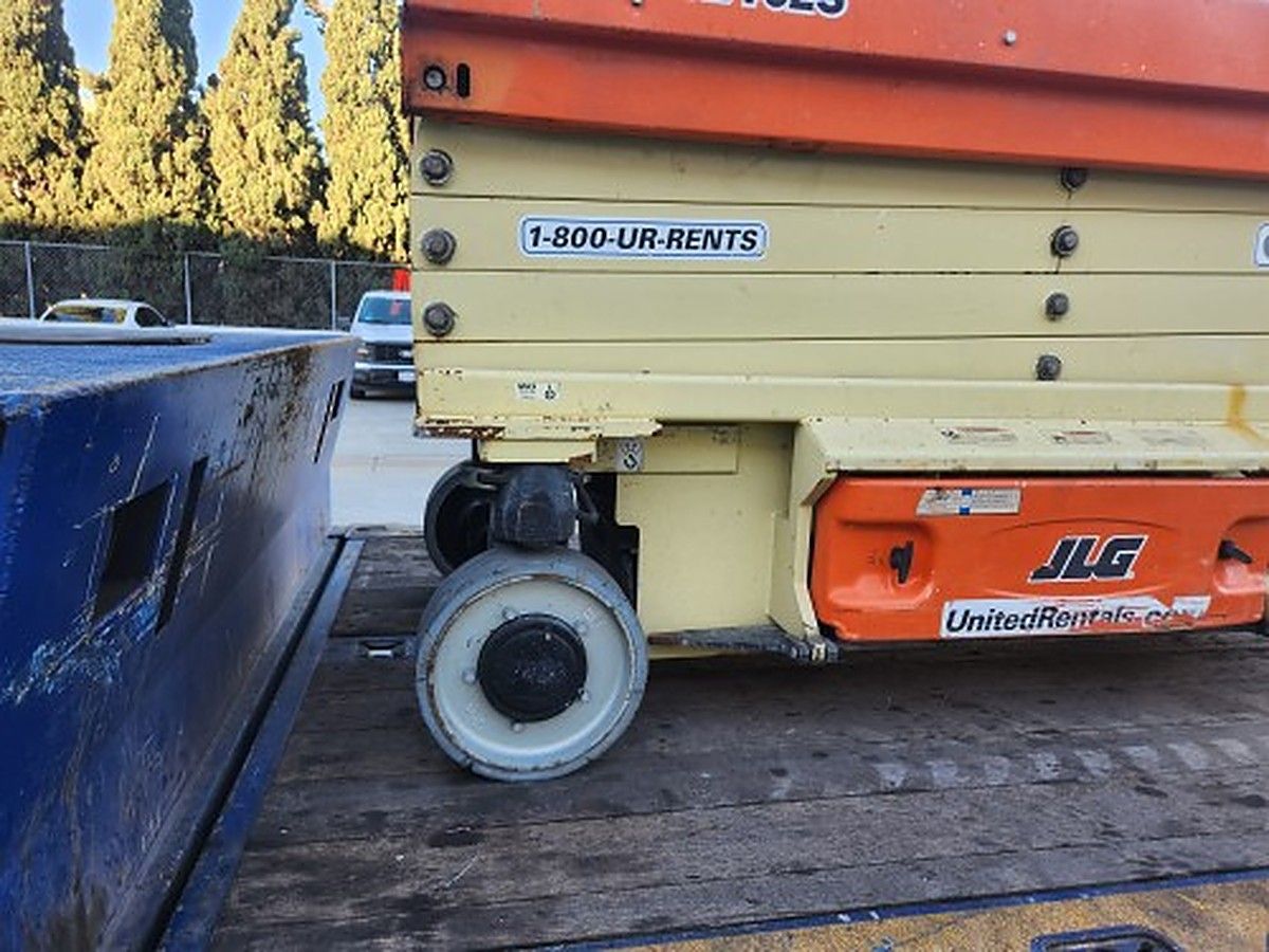 JLG 3246ES photo 4