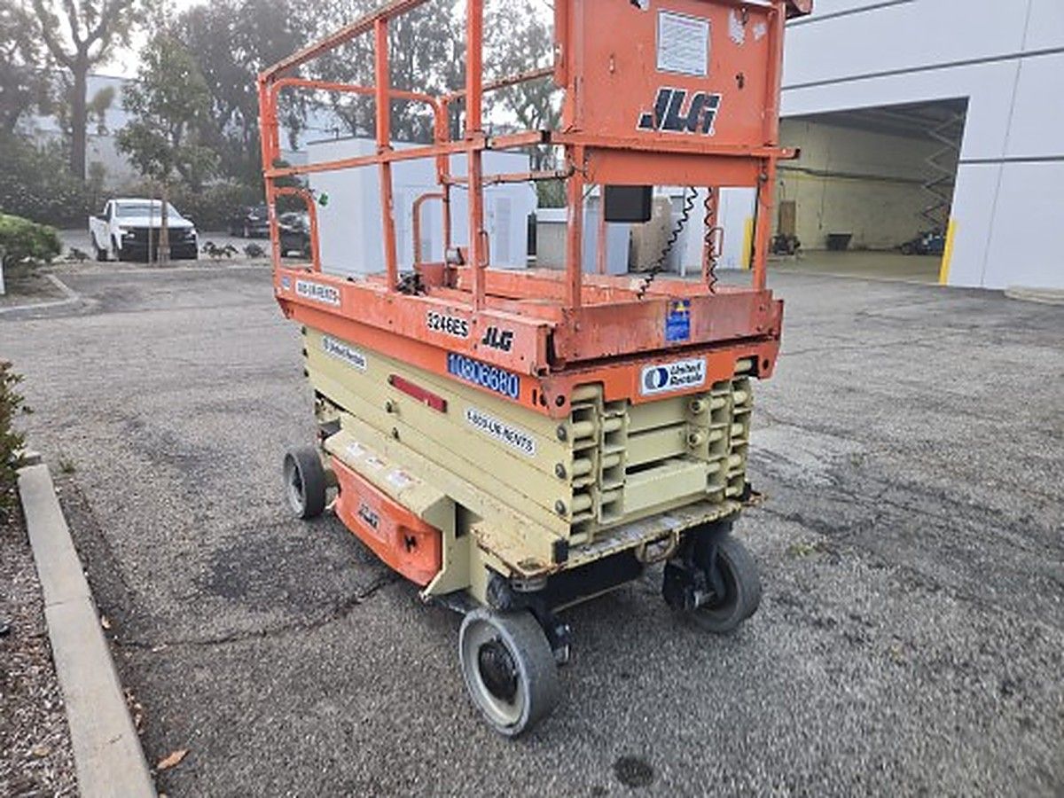 JLG 3246ES photo 4