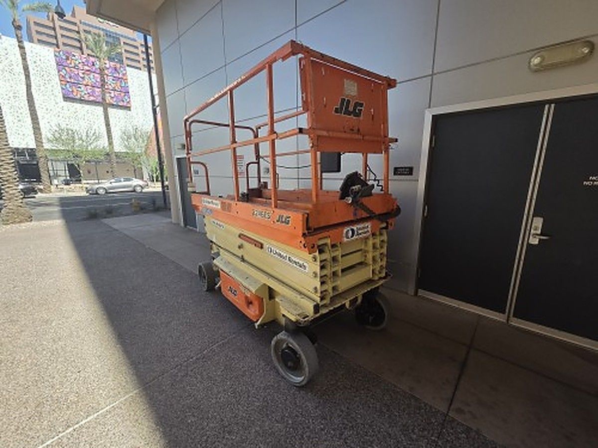 JLG 3246ES photo 3