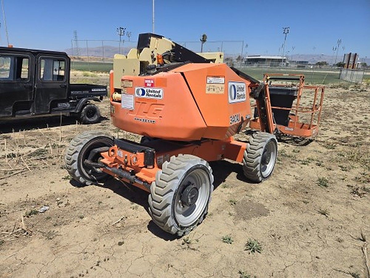JLG 340AJ photo 10