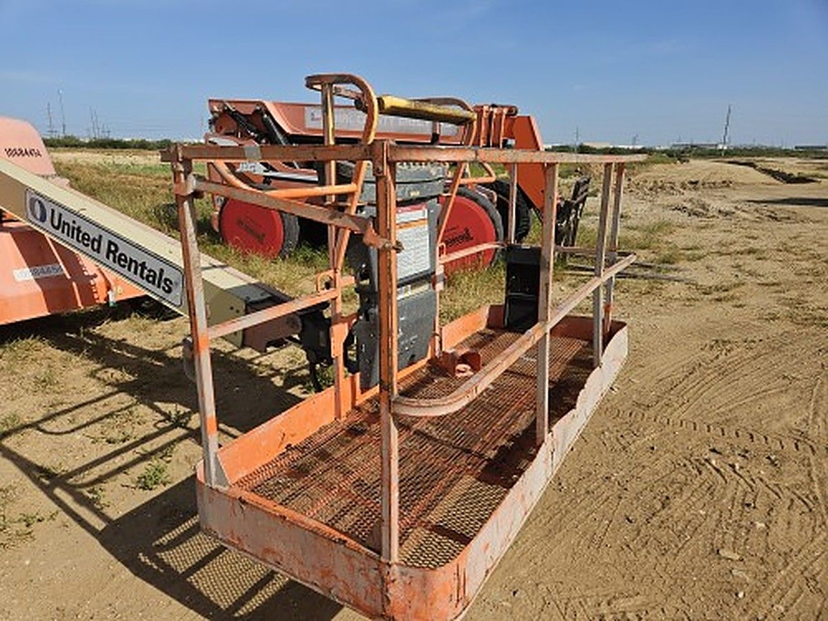 JLG 400S photo 4