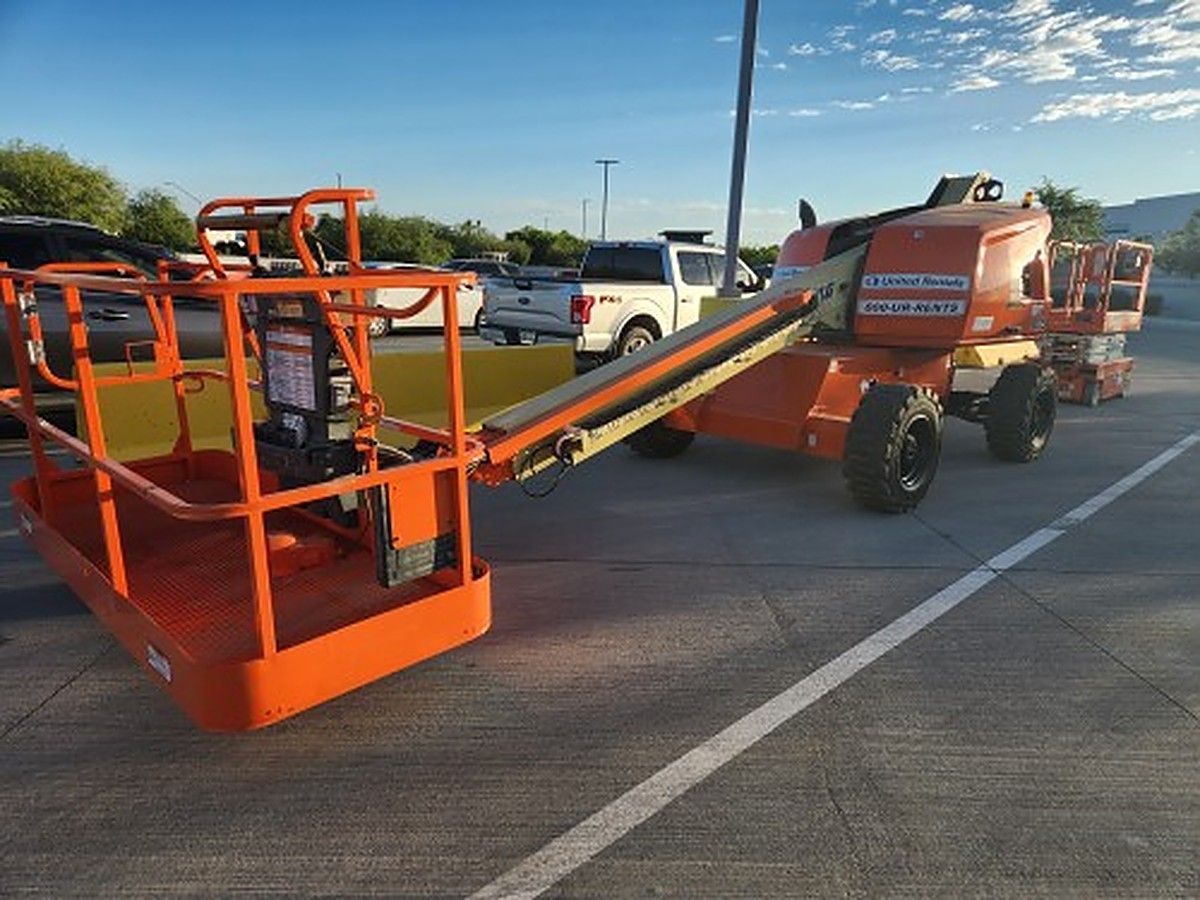 JLG 400S photo 3