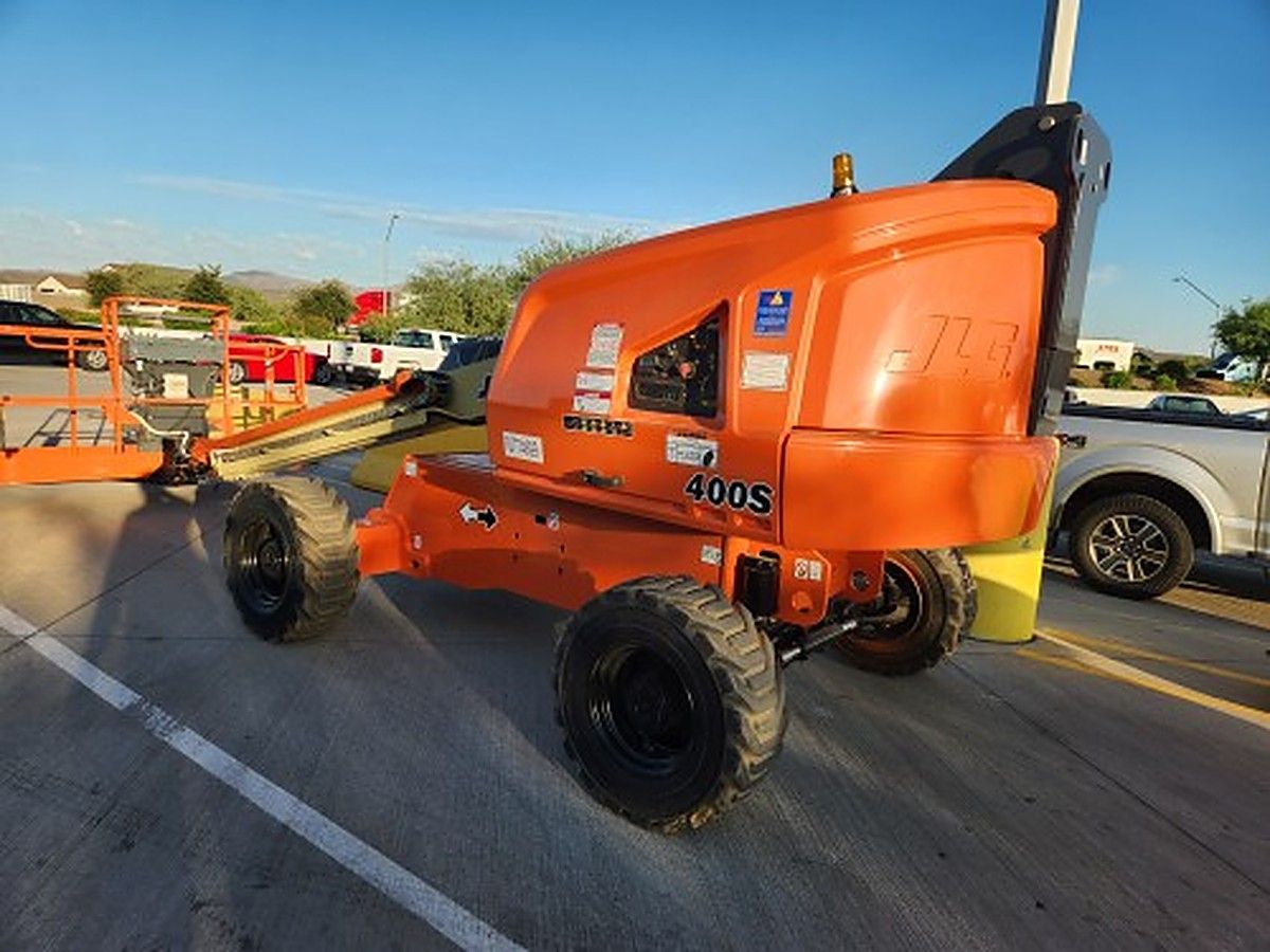 JLG 400S photo 4