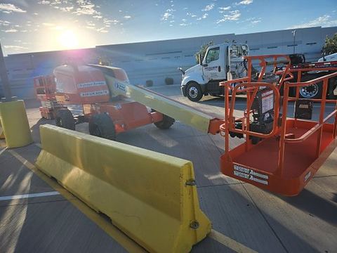 2018 JLG 400S Boom 37-44' Telescopic
