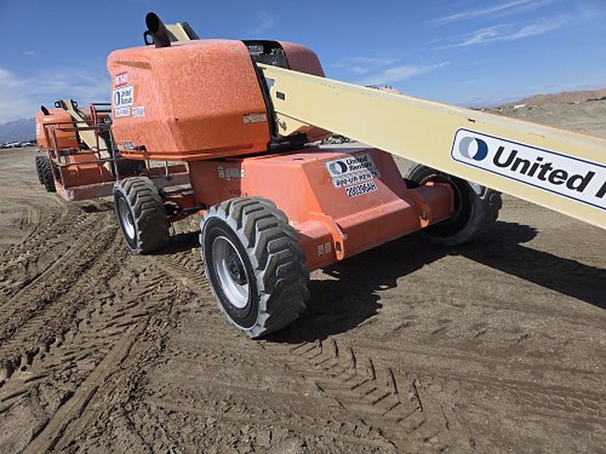 JLG 400S photo 5