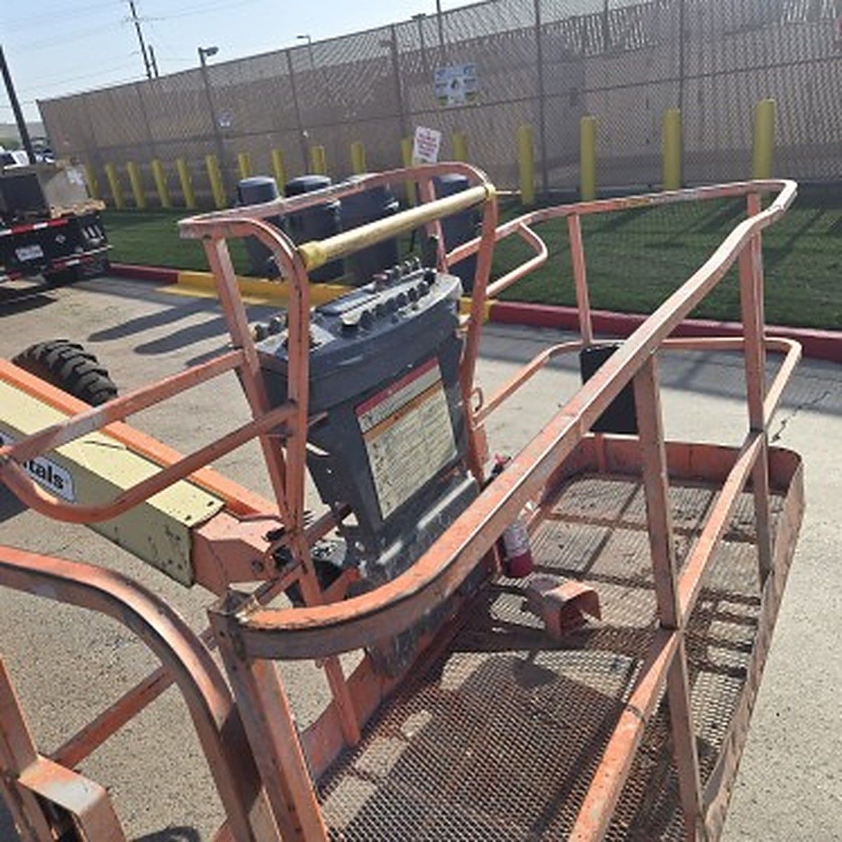 JLG 400S photo 4