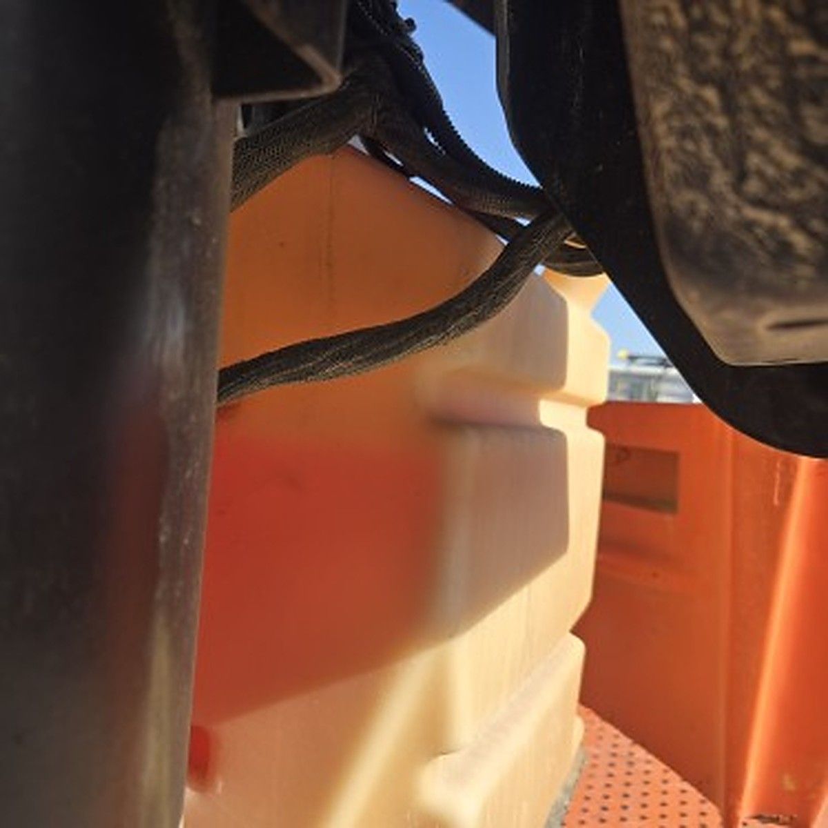 JLG 400S photo 8