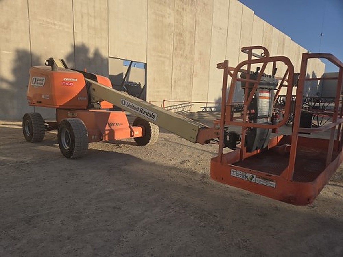 JLG 400S photo 2