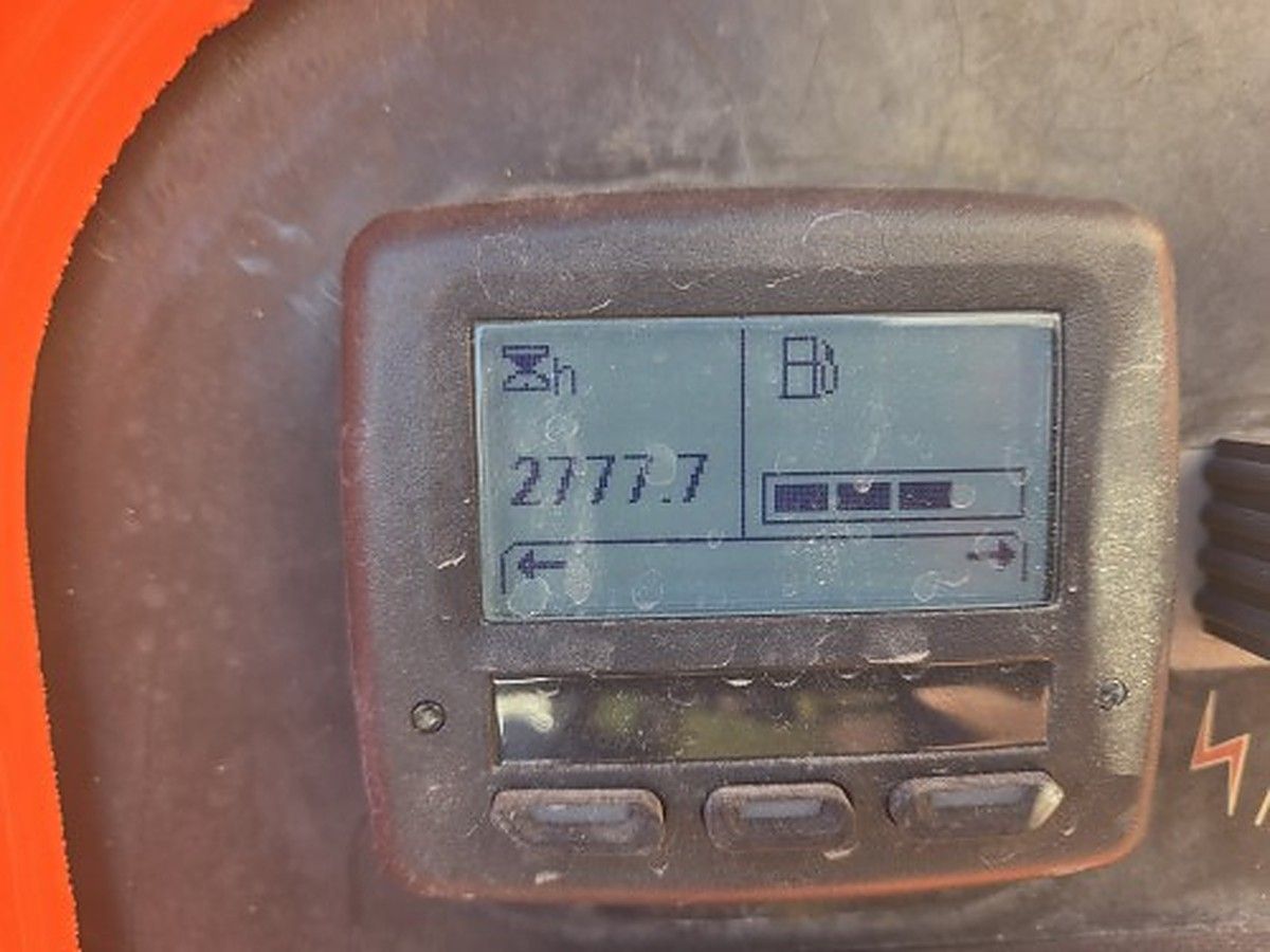 JLG 400S photo 5