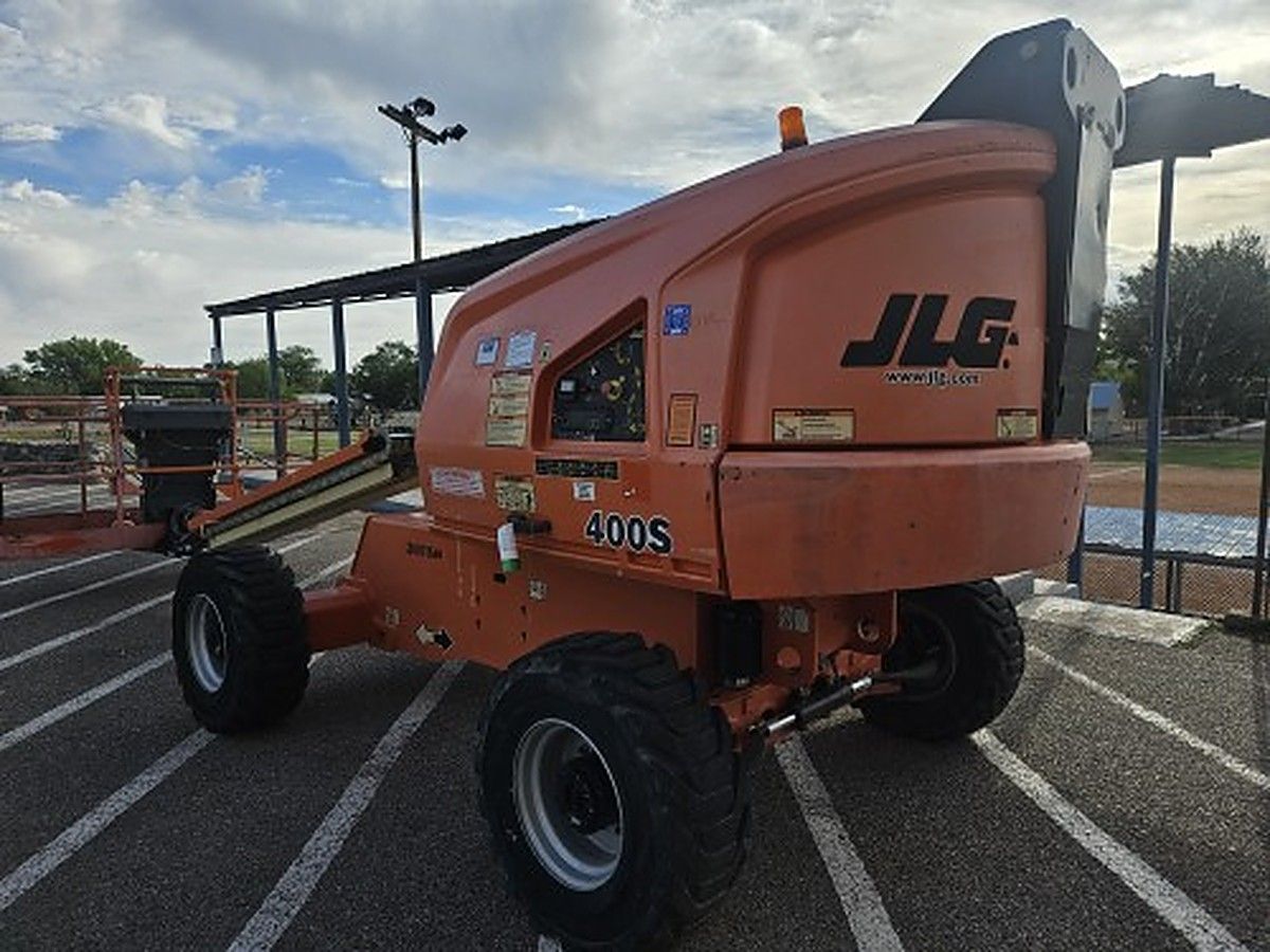 JLG 400S photo 2