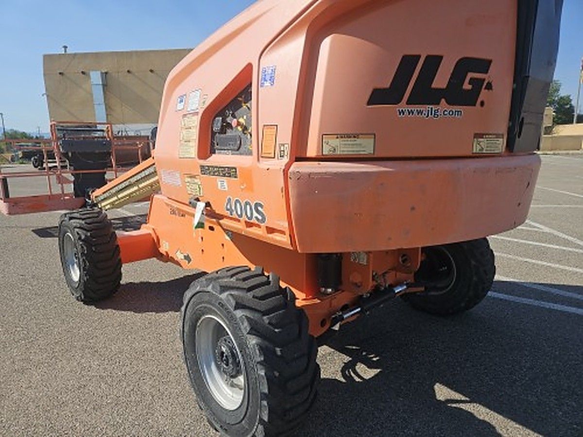JLG 400S photo 9