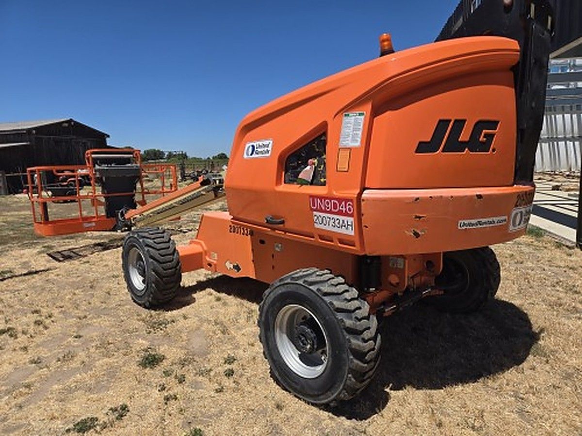 JLG 400S photo 3