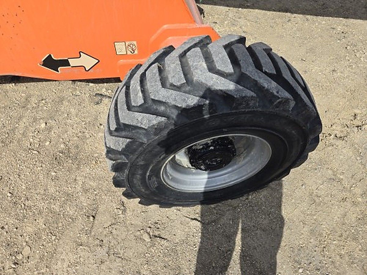 JLG 400S photo 5
