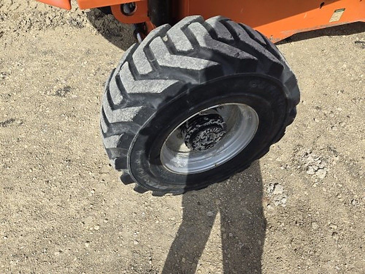 JLG 400S photo 6