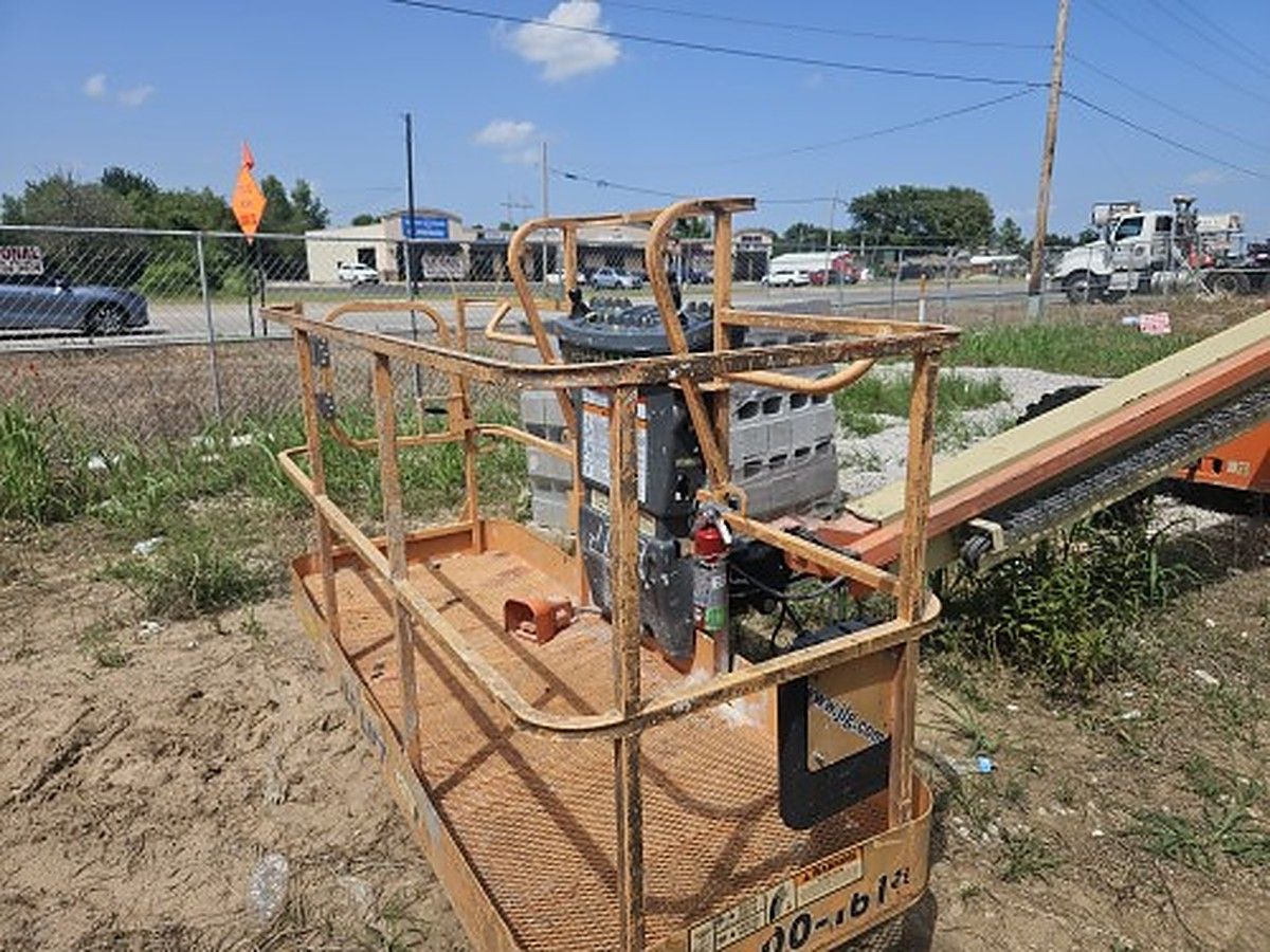 JLG 400S photo 6