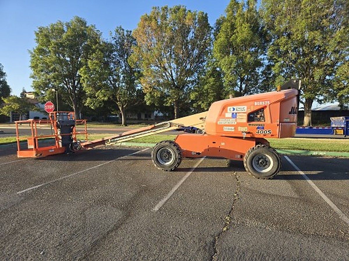 JLG 400S photo 8