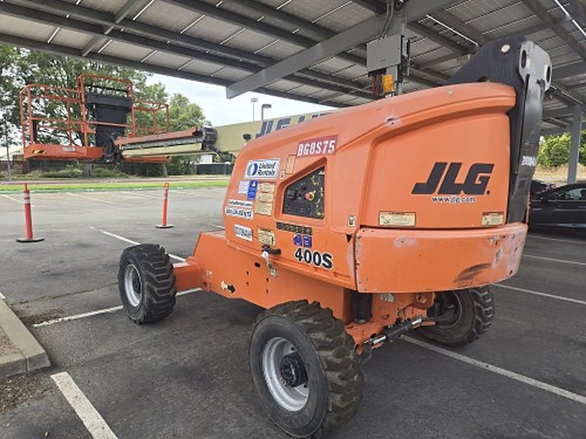 JLG 400S photo 10
