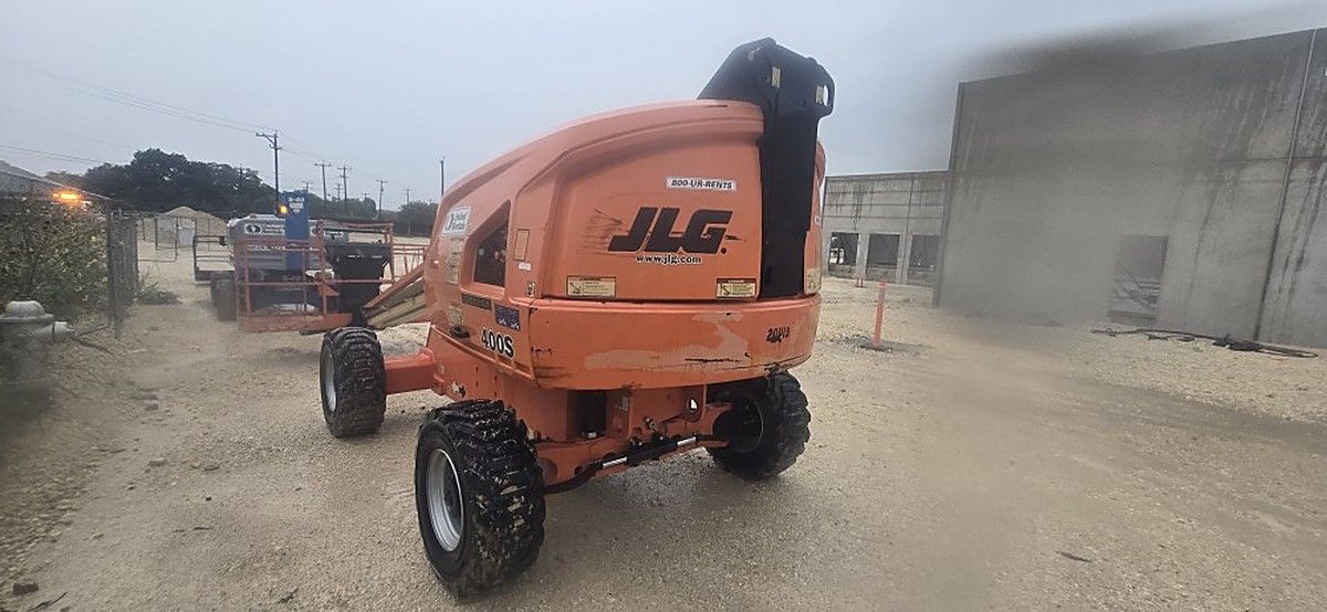 JLG 400S photo 2