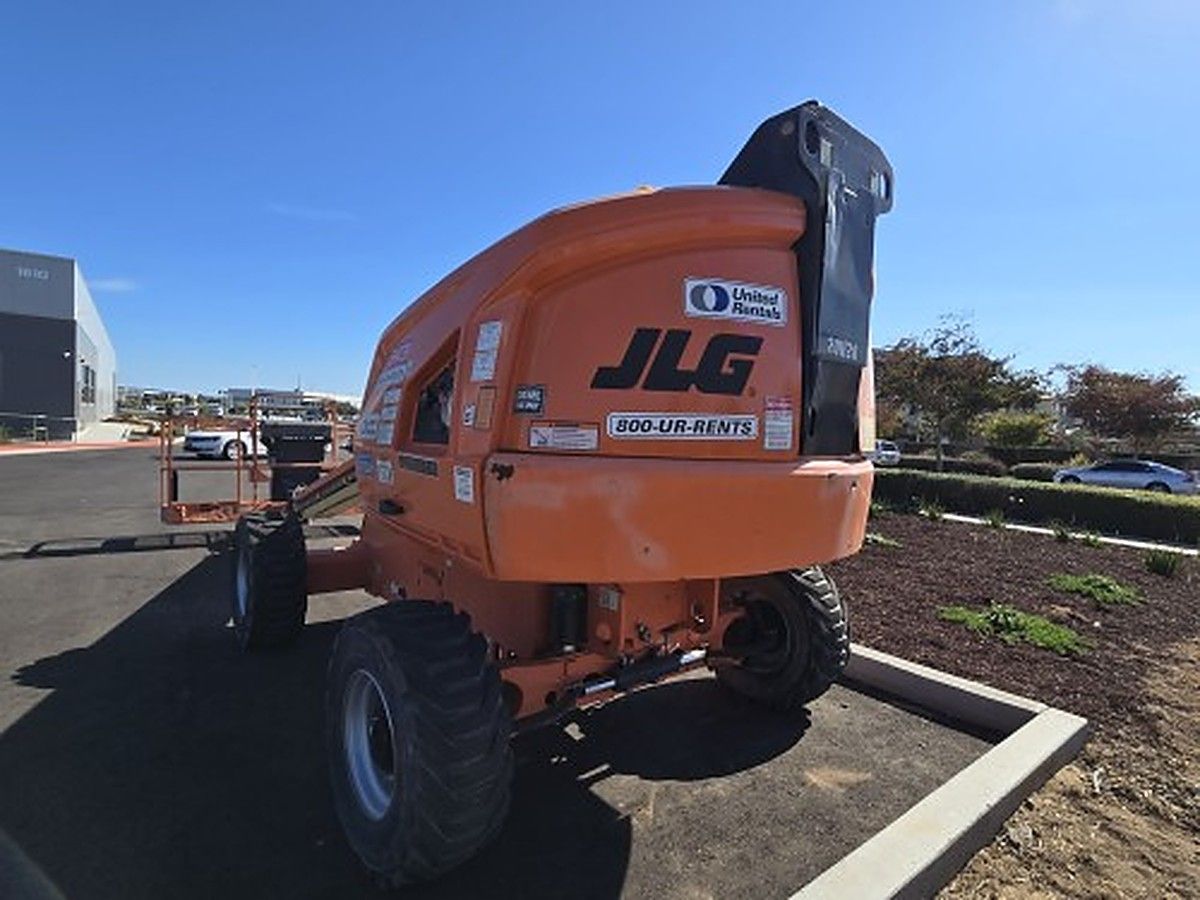 JLG 400S photo 3