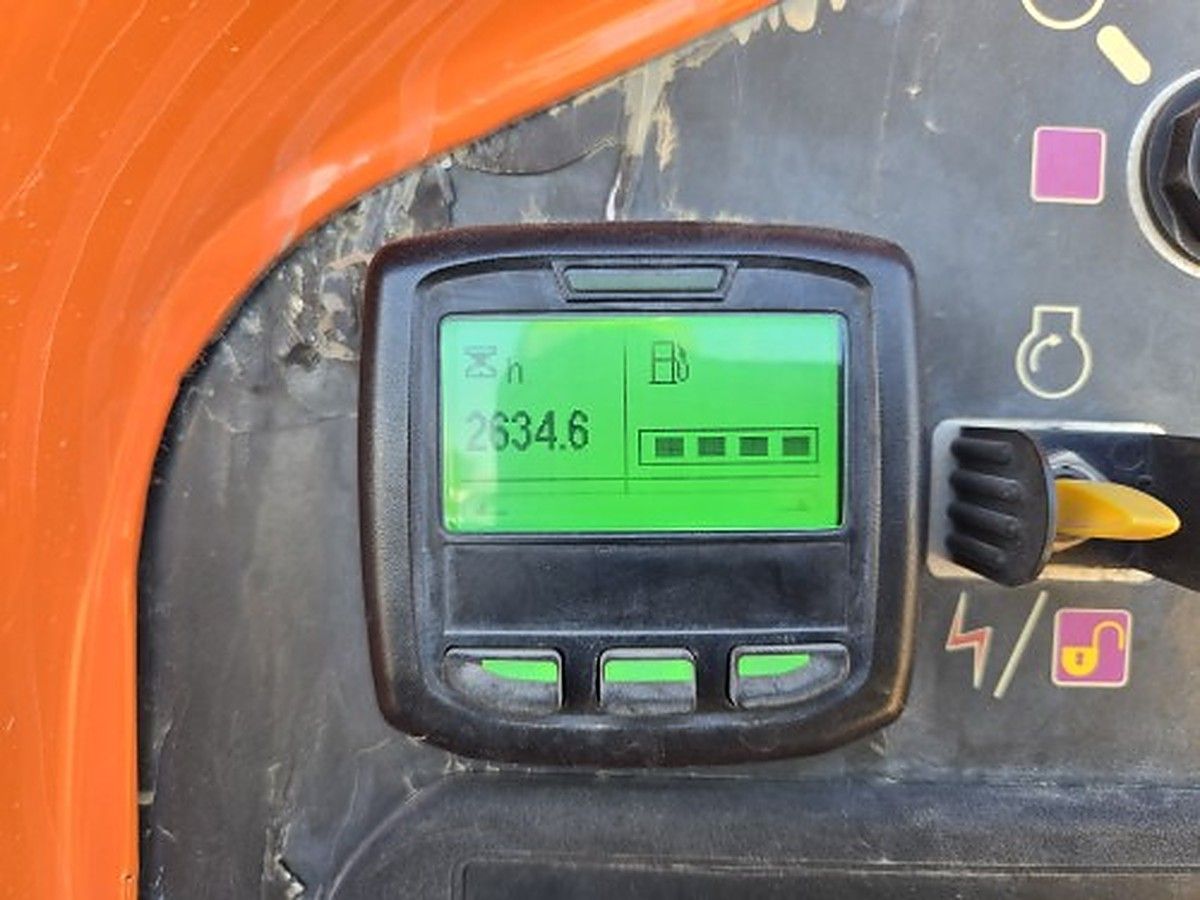 JLG 400S photo 4