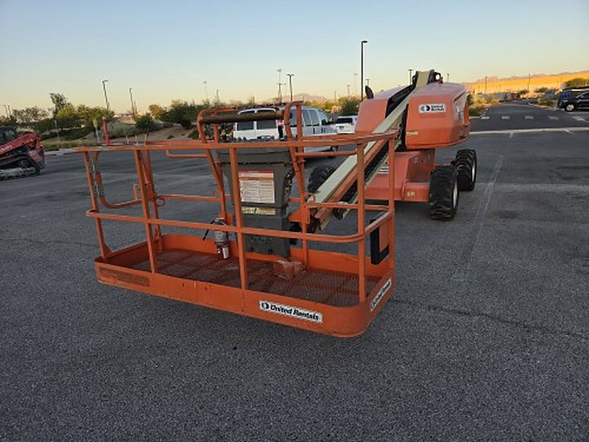 JLG 400S photo 2