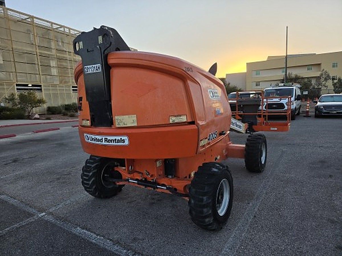JLG 400S photo 3