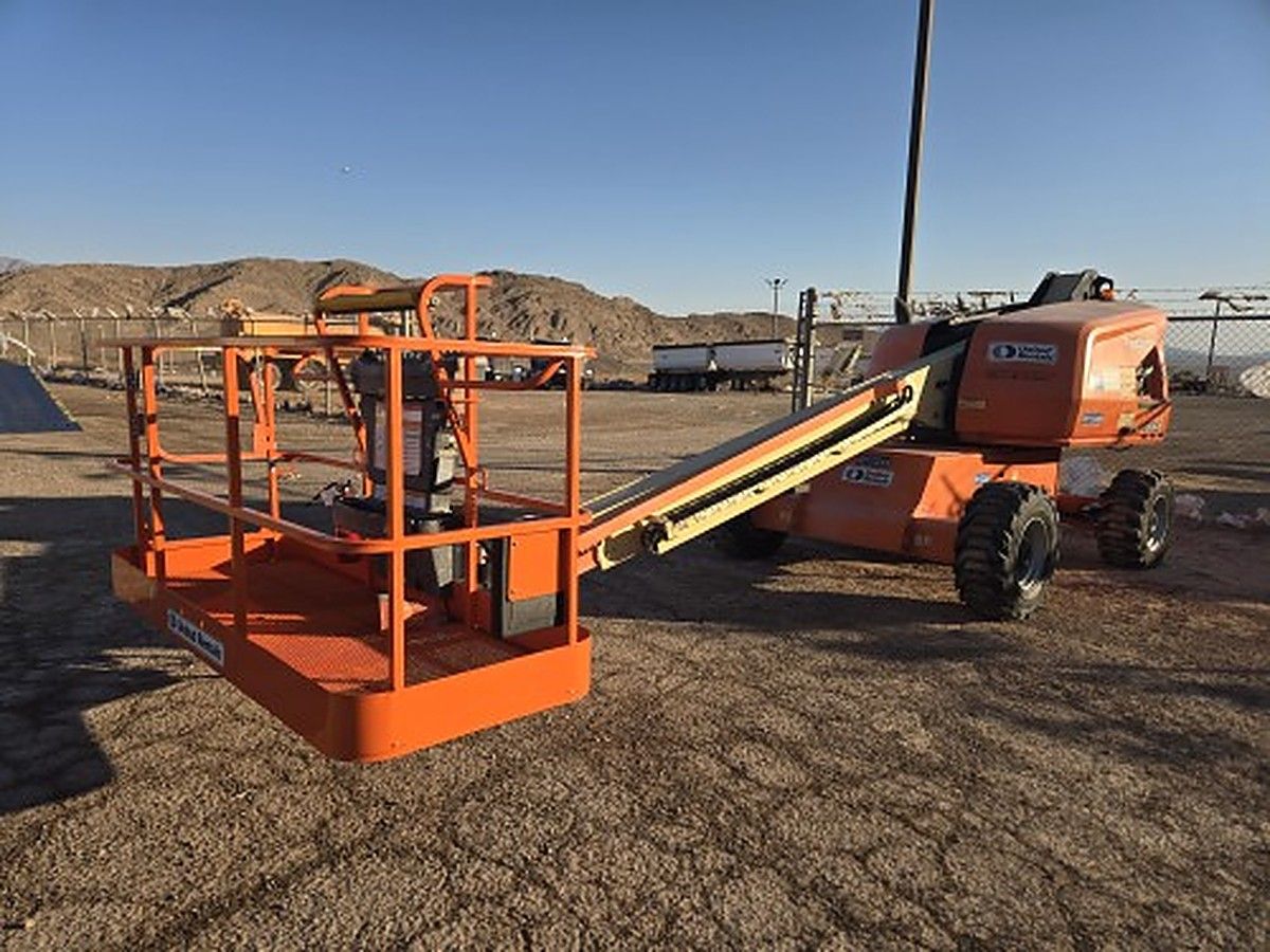 JLG 400S photo 3