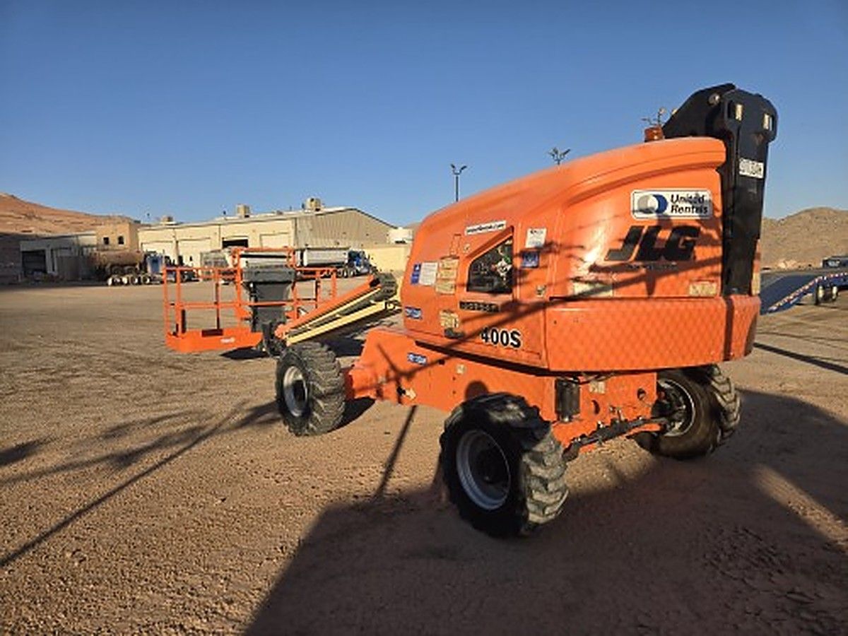 JLG 400S photo 4