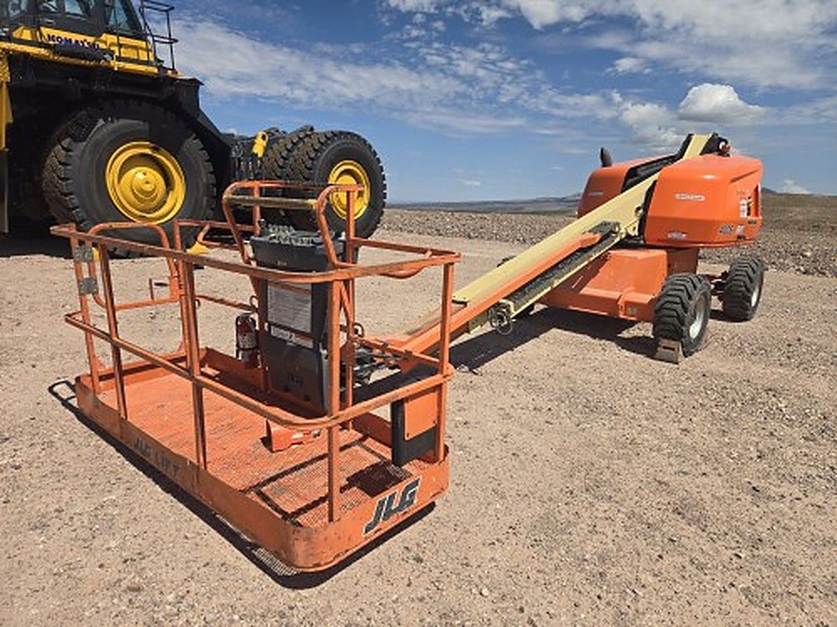 JLG 400S photo 6