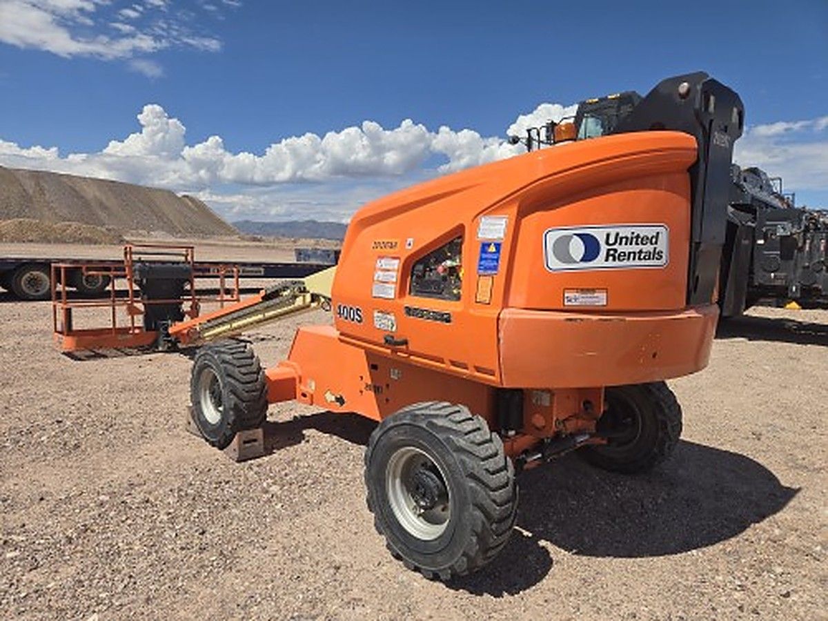JLG 400S photo 8