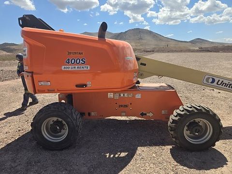 2018 JLG 400S Boom 37-44' Telescopic