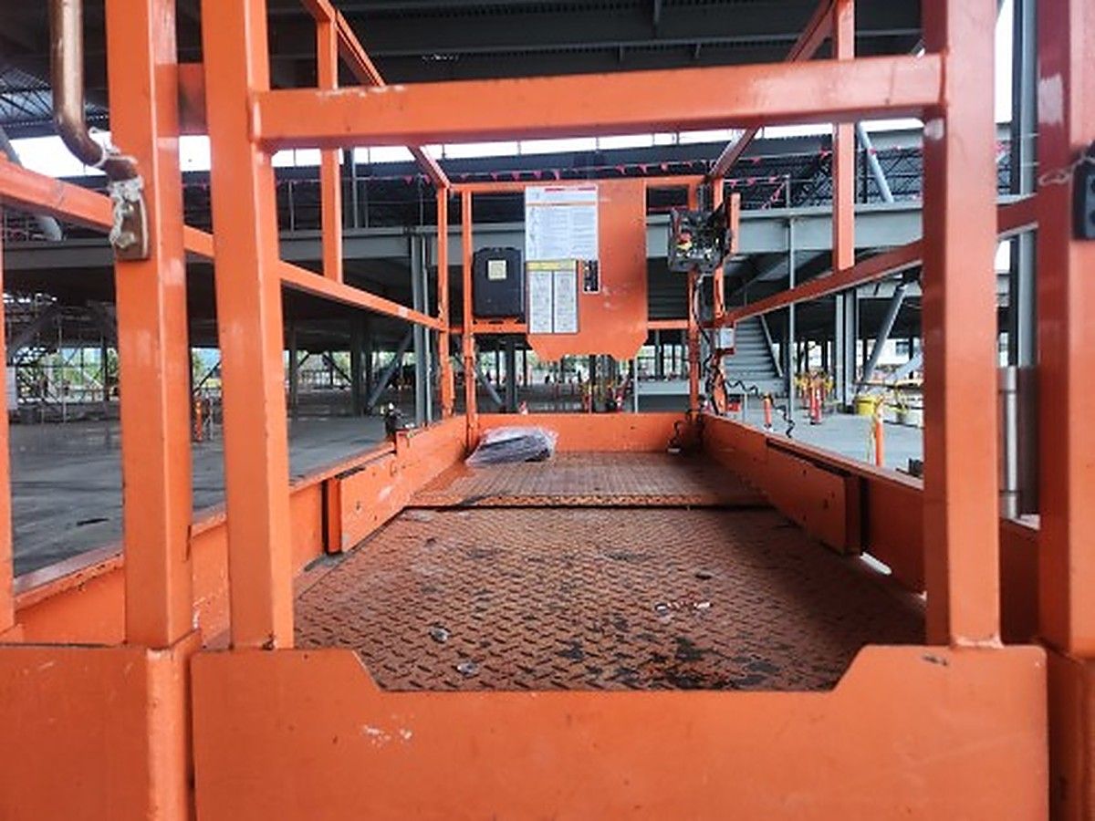 JLG 4045R photo 3