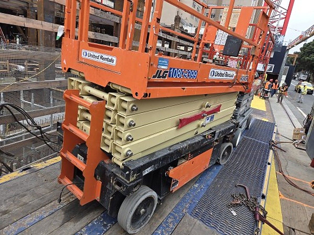 JLG 4045R photo 3