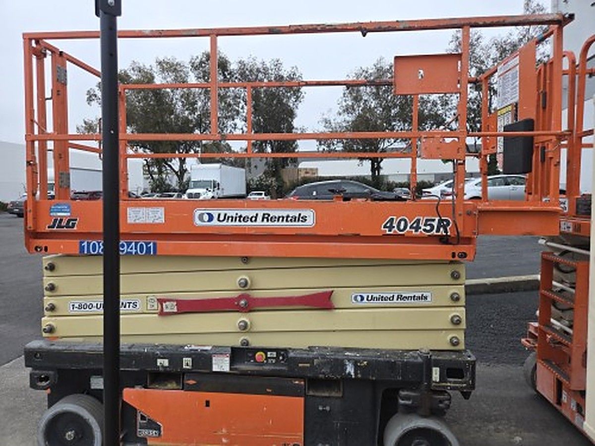 JLG 4045R photo 3
