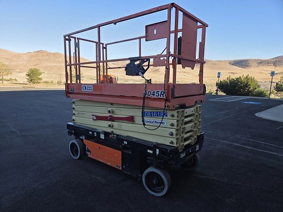 JLG 4045R photo 4