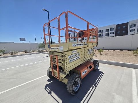 2018 JLG 4069LE Scissor Lift 39-40' Electric
