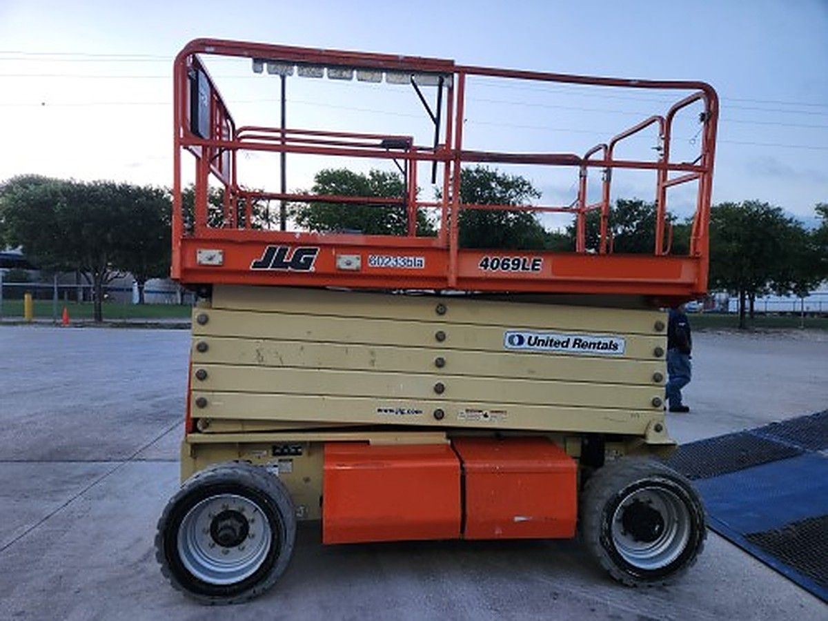 JLG 4069LE photo 2