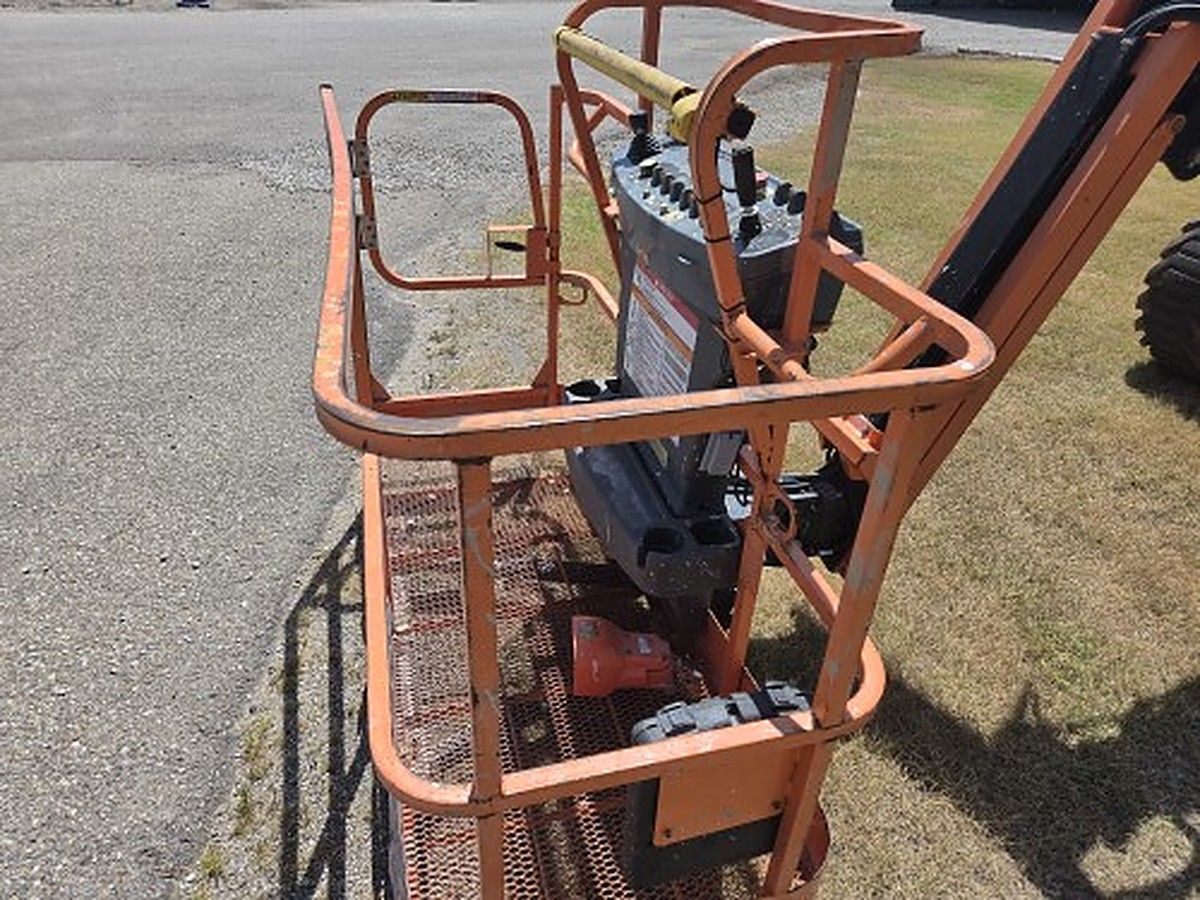 JLG 450AJ photo 3