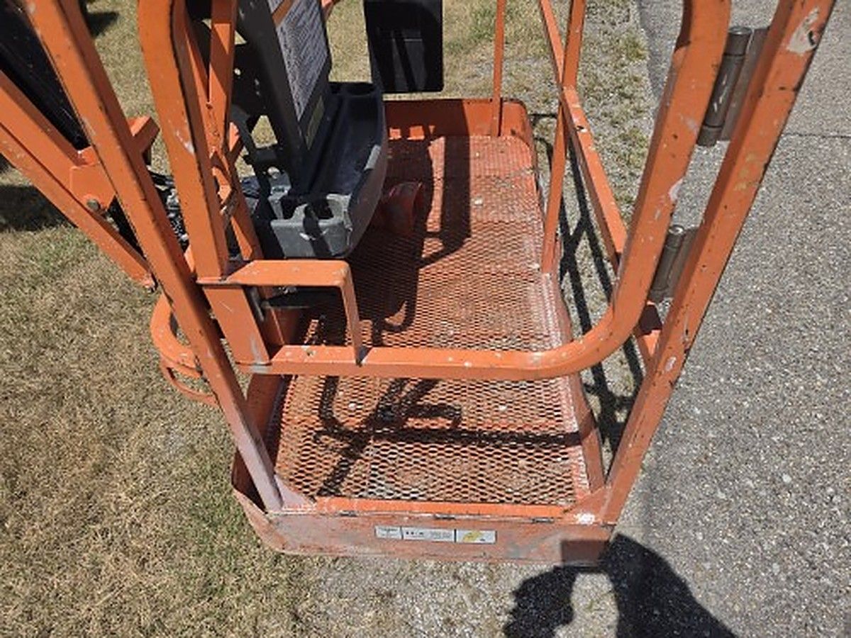 JLG 450AJ photo 9