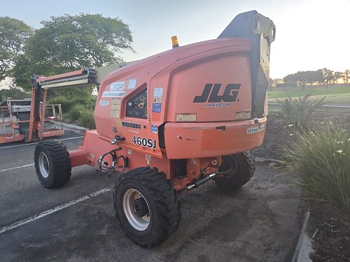 JLG 460SJ photo 2