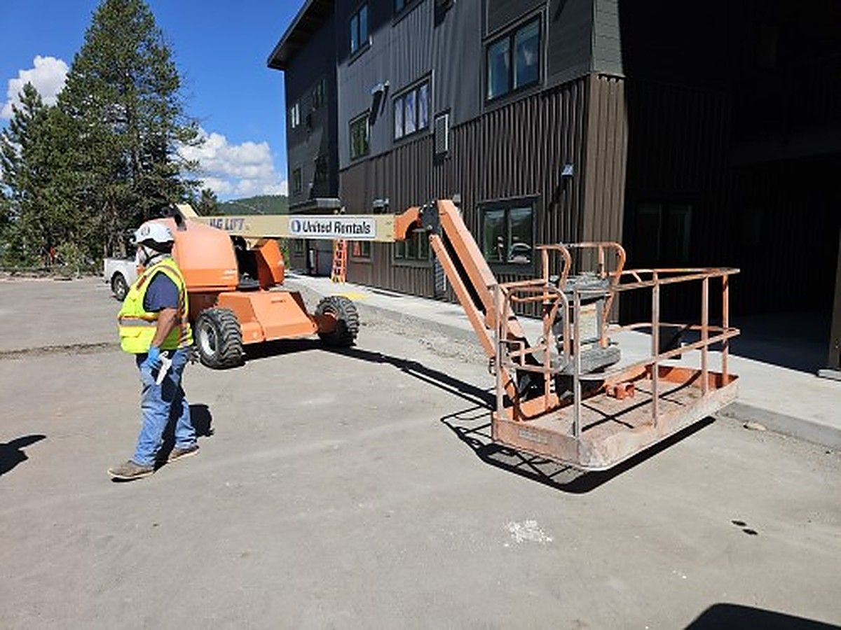JLG 460SJ photo 11