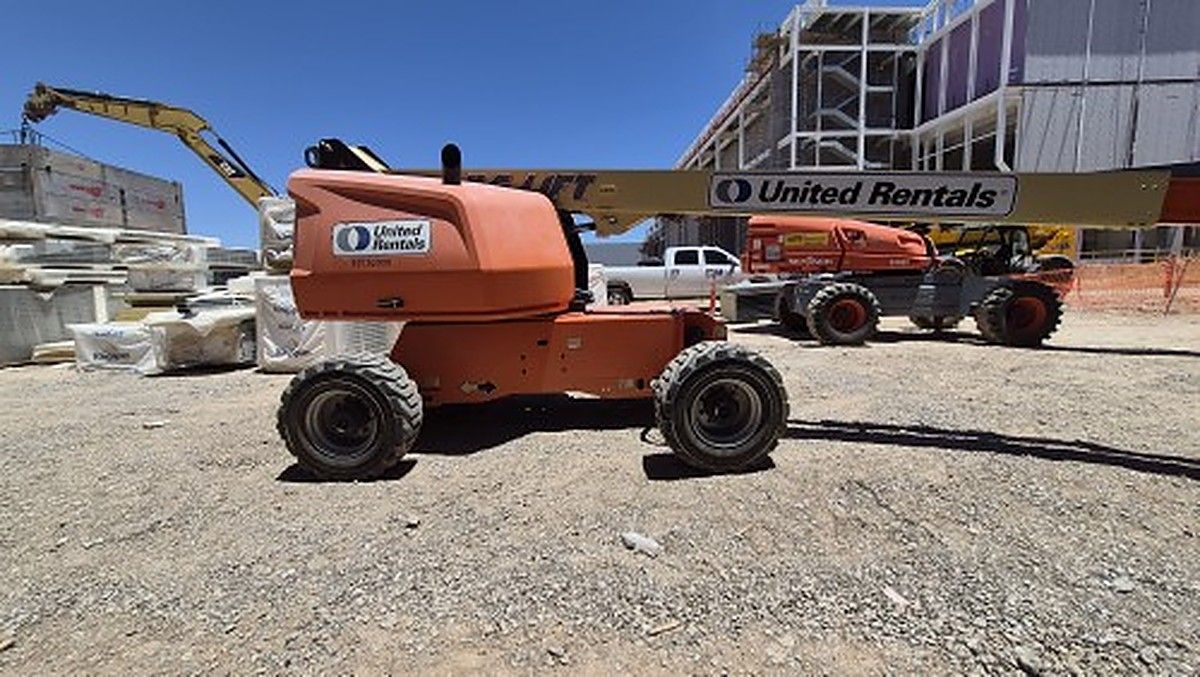 JLG 460SJ photo 6